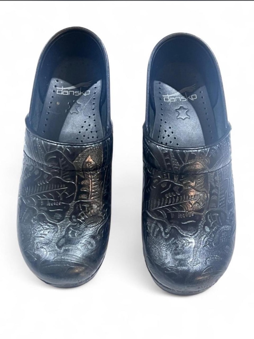 Dansko Woman’s Black Embossed Leather Slip-On Clogs Size 36 / 6
